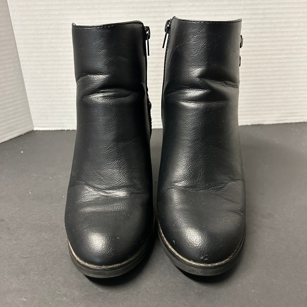 Landy Ankle Booties Womens Size 8 Black Good Strappy Brass Hardware Block Heel